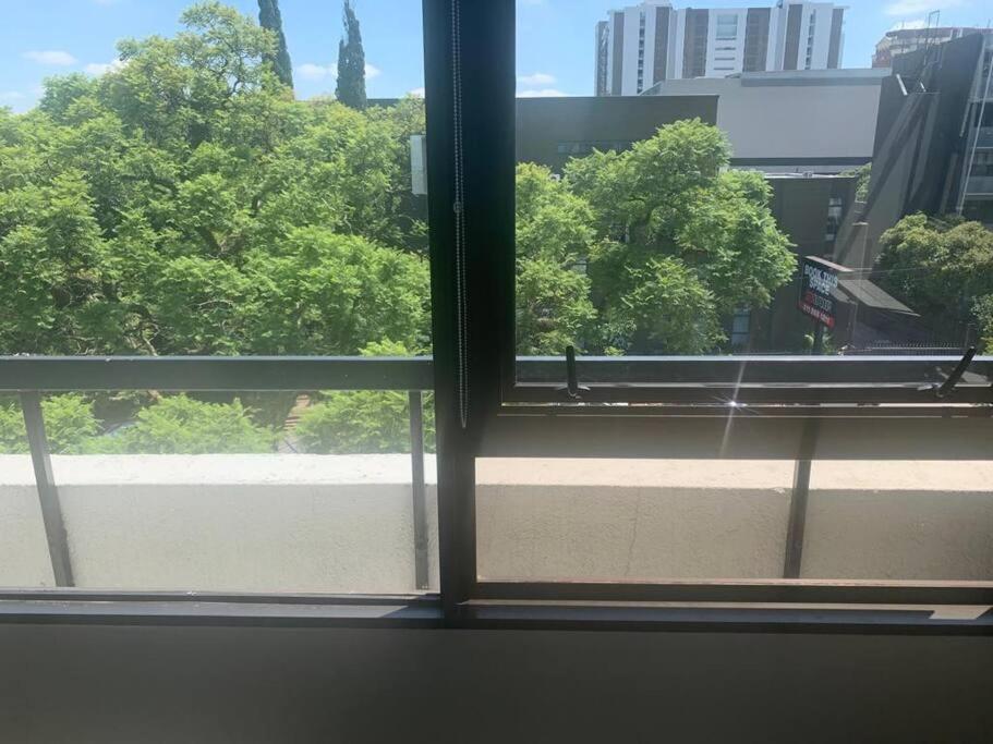 The Bolton In Rosebank 350 Apartamento *